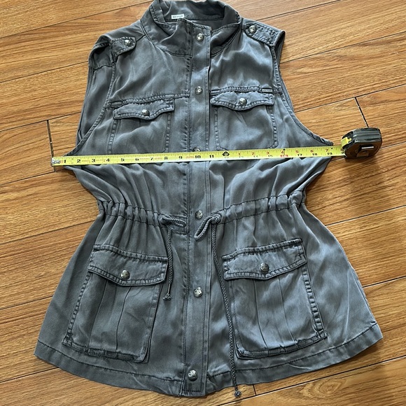 Max Jeans Utility Vest - Picture 2 of 7